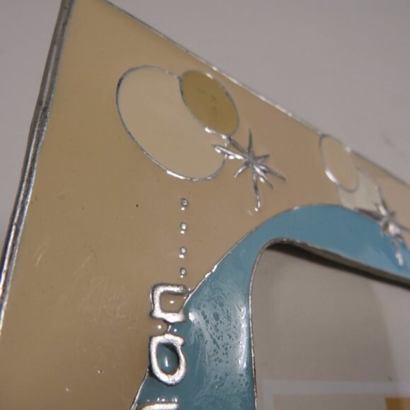 MANY HATS Heavy Metal Sixtrees Enamel on Pewter Picture Frame Woman - Picture 3 of 14